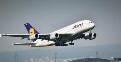 Cómo Encontrar Vuelos Baratos en 2025: Guía Completa para Ahorrar en tus Viajes