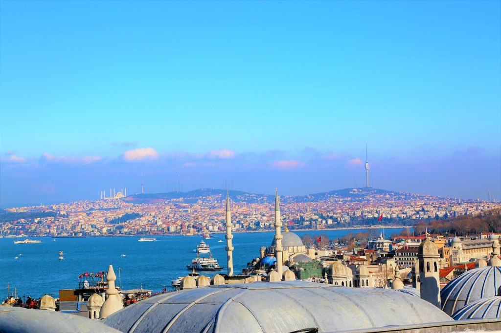 Estambul: El Puente Entre Europa y Asia Que Debes Visitar al Menos Una Vez